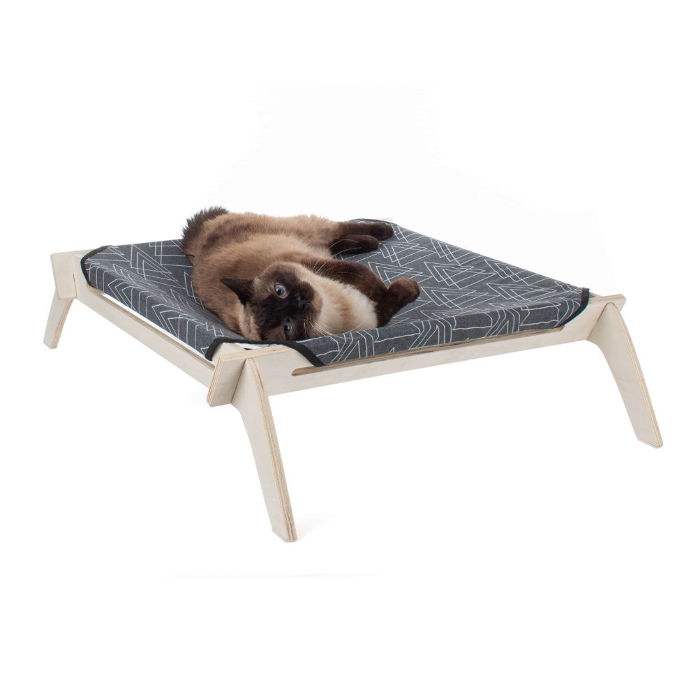 Primetime Petz Designer Pet Lounge With Reversible Fabric Hammock Pet Bed Black And White Geometric